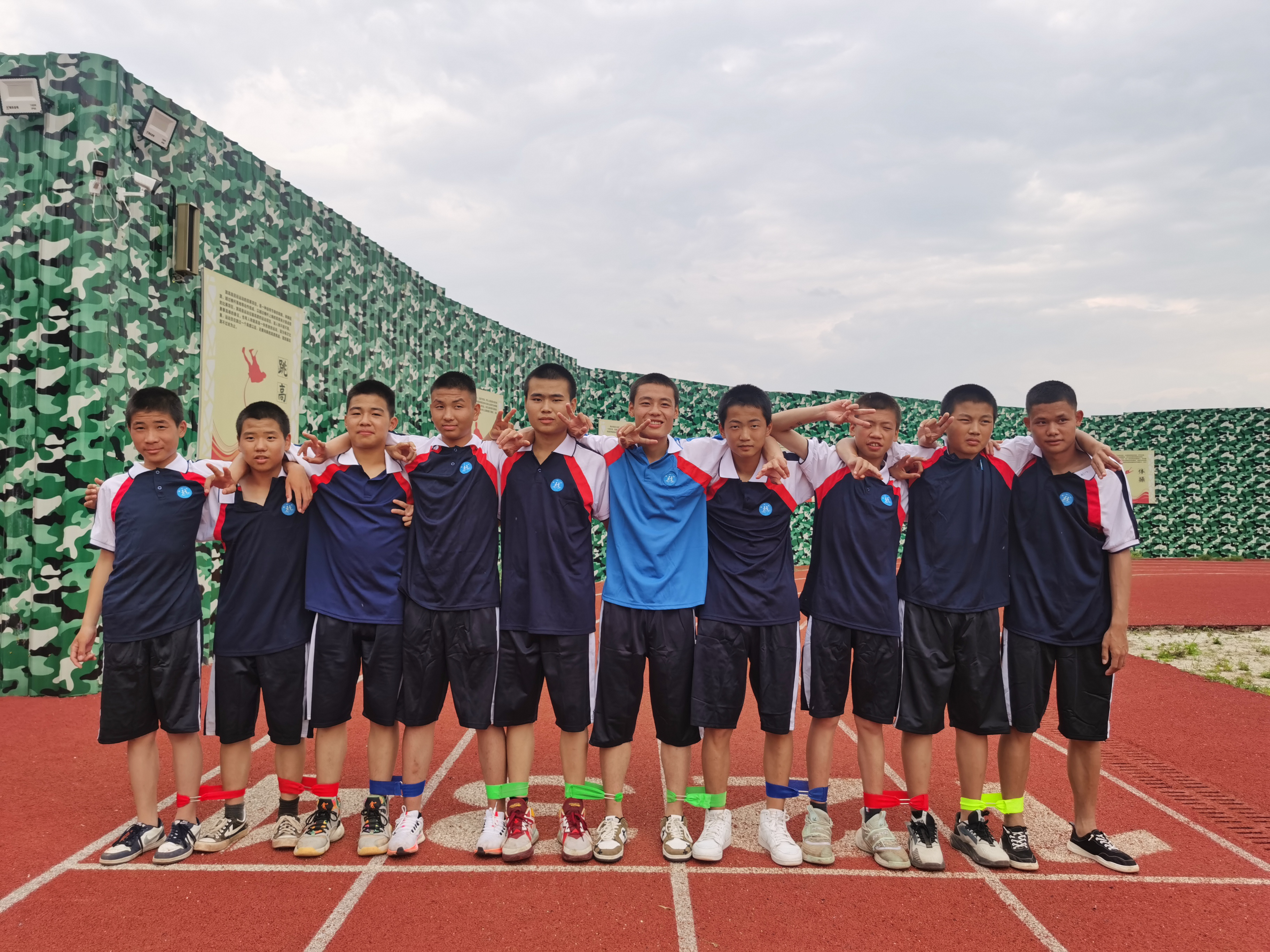 保定市徐水区青少年全封闭军事化学校