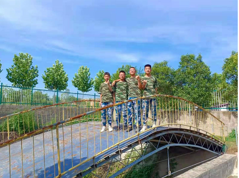 陕西省汉中市青少年训练营学校