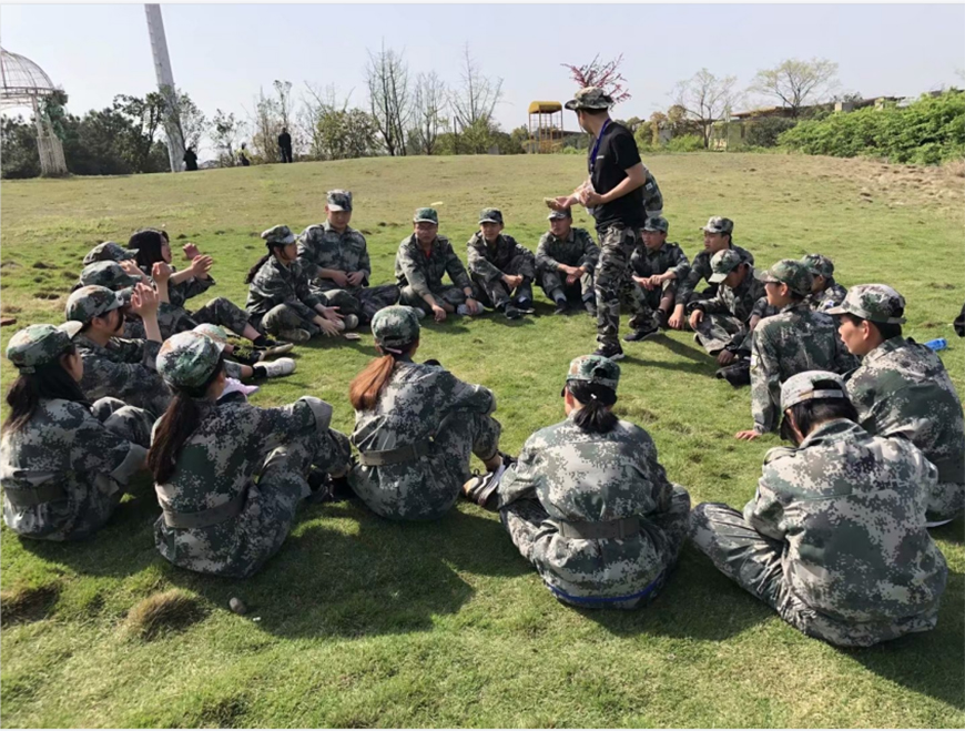 津南区小孩厌学学校