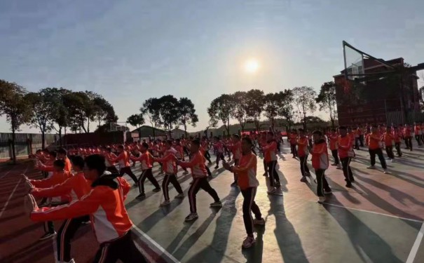 黄冈市浠水改变叛逆青少年全封闭学校