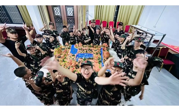 信阳市封闭式学校