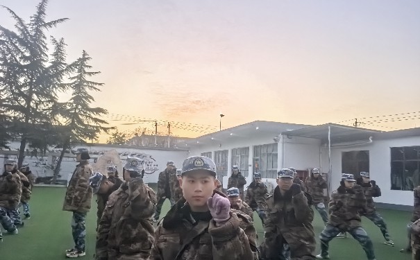 鄂州市鄂城问题孩子戒网瘾学校