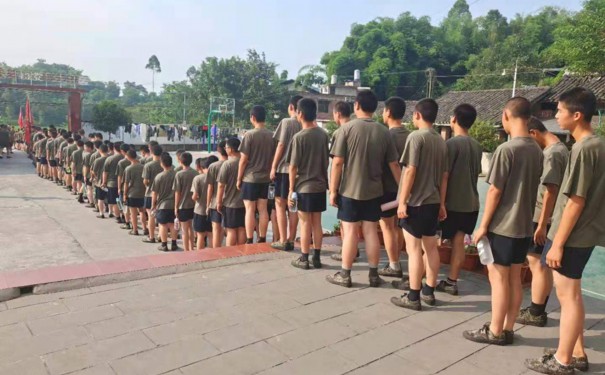 驻马店市西平问题少年全封闭学校