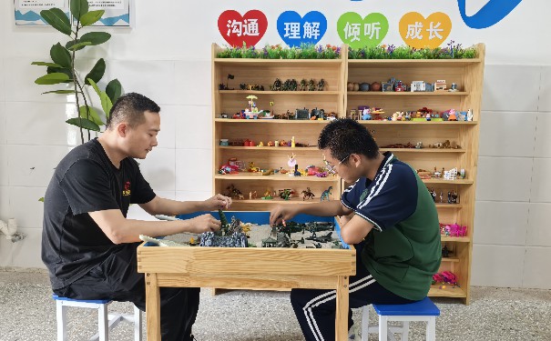 荆州市问题青少年教育学校