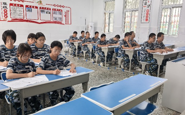 马鞍山市当涂问题少年特训学校