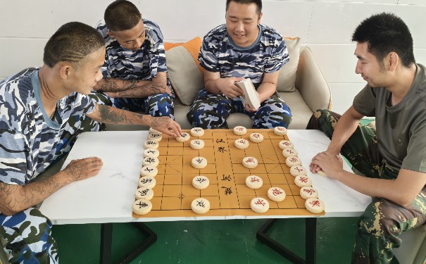 阜阳市颍州区教育问题孩子学校